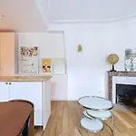 Cozy Apartment Near Sacre Coeur