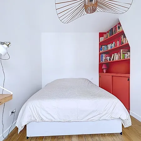 Cozy Near Sacre Coeur