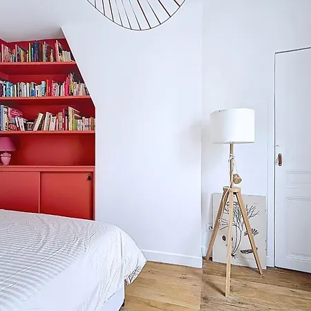 Cozy Near Sacre Coeur